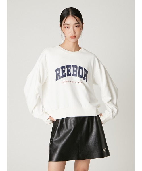 FRAY I.D（フレイアイディー）の「【Reebok× FRAY I.D】ボリュームスリーブスウェットプルオーバー（スウェット・レディース・ブルー/ホワイト/ピンク・F）」の9枚目の写真