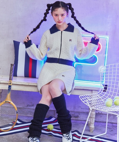 REDYAZEL（レディアゼル）の「［FILA×REDYAZEL］ケーブルニットトリコロールラインジャケット×タイトミニスカートセットアップ（セットアップ・レディース・ネイビー/オフホワイト・FREE）」の5枚目の写真