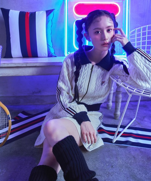 REDYAZEL（レディアゼル）の「［FILA×REDYAZEL］ケーブルニットトリコロールラインジャケット×タイトミニスカートセットアップ（セットアップ・レディース・ネイビー/オフホワイト・FREE）」の6枚目の写真