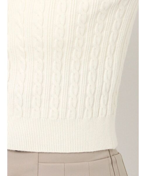 dazzlin（ダズリン）の「ミニケーブルスクエアニットトップス（ニット/セーター・レディース・アイボリー/ブルー/ピンク/ブラック・FREE）」の13枚目の写真