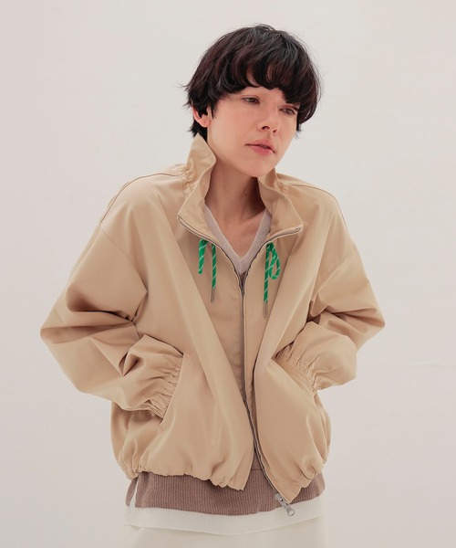 DRESSLAVE(ドレスレイブ)の「memory double satin blouson(メモリーダブルサテンブルゾン)(ブルゾン・レディース・ホワイト/ベージュ・38)」の1枚目の写真