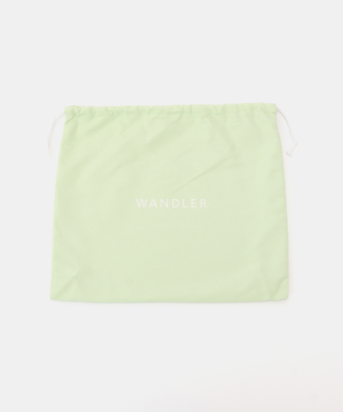 journal standard L'essage(ジャーナルスタンダードレサージュ)の「【WANDLER/ワンドラー】 Penelope Slouch Bag Suede:ショルダーバッグ(ショルダーバッグ・レディース・ブラウン・FREE)」の9枚目の写真