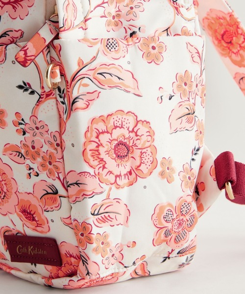 Cath Kidston(キャスキッドソン)の「コンパクト バックパック Decorated Floral(バックパック/リュック・レディース・その他・FREE)」の9枚目の写真