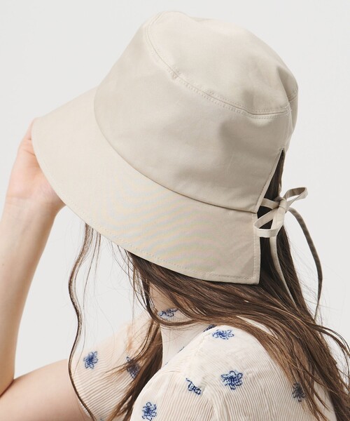 UNITED ARROWS（ユナイテッドアローズ）の「バックリボン バケットハット UV（ハット・レディース・ベージュ/ブラック・FREE）」の6枚目の写真