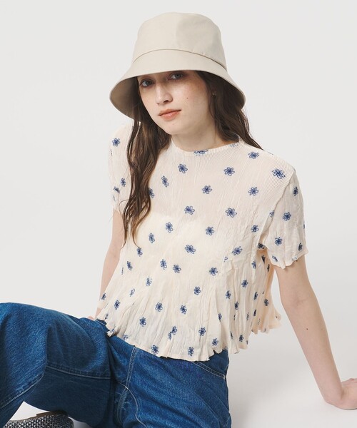 UNITED ARROWS（ユナイテッドアローズ）の「バックリボン バケットハット UV（ハット・レディース・ベージュ/ブラック・FREE）」の7枚目の写真