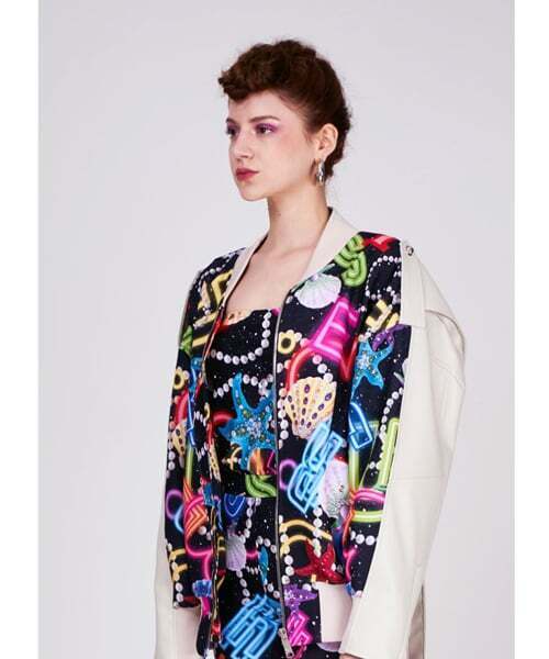 GREEDILOUS(グリディアス)の「ネオンレタリングチューブトップ(その他トップス・レディース・その他・SMALL/MEDIUM/LARGE/X-SMALL)」の4枚目の写真