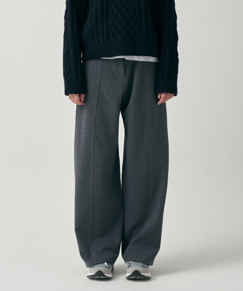 MOTT(モット)の「ウィンターラウンドステッチスラックス - グレー(スラックス・レディース・その他・SMALL/MEDIUM)」の2枚目の写真