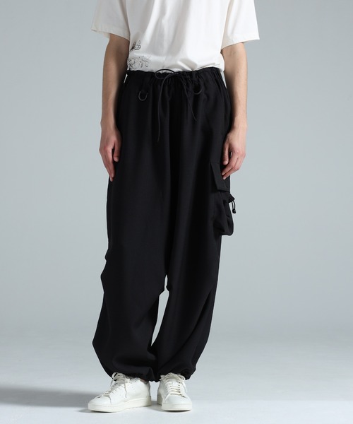 Y-3（ワイスリー）の「Y-3 SPORT UNIFORM WIDE CARGO PANTS（カーゴパンツ・メンズ・ブラック・SMALL/MEDIUM/LARGE/X-LARGE/X-SMALL/XX-SMALL）」の2枚目の写真