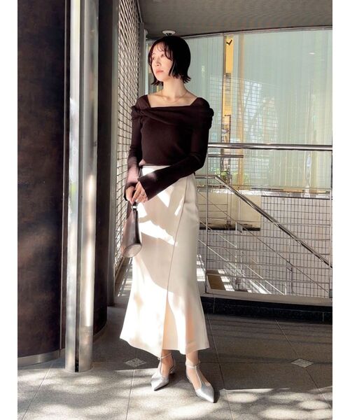 LAGUNAMOON(ラグナムーン)の「サテンラップデザインサテンナロースカート(スカート・レディース・アイボリー/ミント/ピンク・SMALL/MEDIUM)」の18枚目の写真