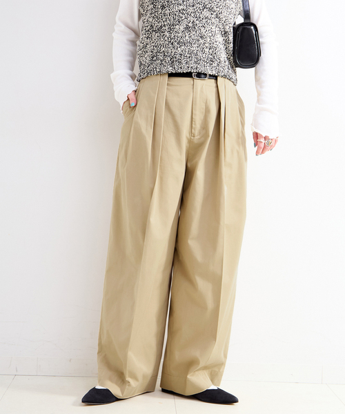 B.C STOCK(ベーセーストック)の「ウォッシャブル / T/Cワイドチノパンツ(チノパンツ・レディース・ベージュ/ブラック/カーキ・SMALL/MEDIUM)」の3枚目の写真