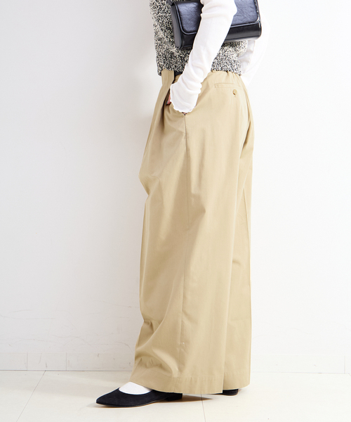 B.C STOCK(ベーセーストック)の「ウォッシャブル / T/Cワイドチノパンツ(チノパンツ・レディース・ベージュ/ブラック/カーキ・SMALL/MEDIUM)」の20枚目の写真