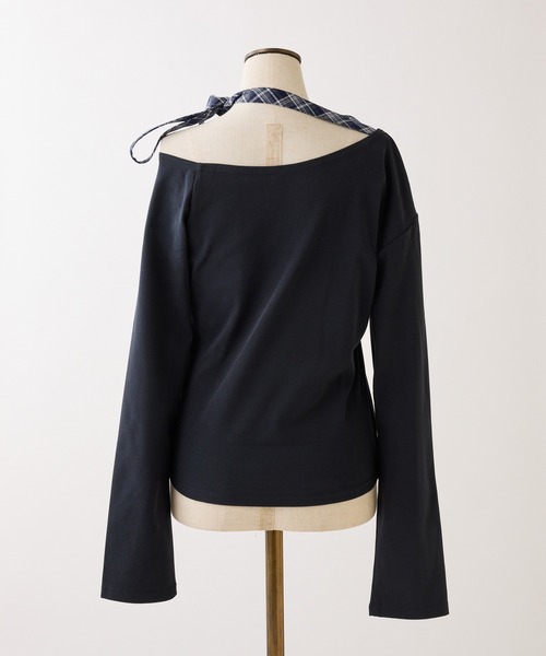 one after another NICE CLAUP(ワンアフターアナザーナイスクラップ)の「ネックリボンカットソー(Tシャツ/カットソー・レディース・アイボリー/ブラック/サックスブルー/ネイビー・FREE)」の10枚目の写真