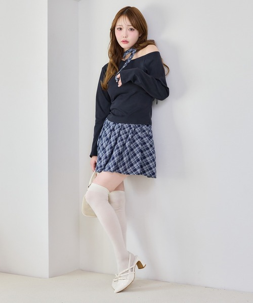 one after another NICE CLAUP(ワンアフターアナザーナイスクラップ)の「ネックリボンカットソー(Tシャツ/カットソー・レディース・アイボリー/ブラック/サックスブルー/ネイビー・FREE)」の17枚目の写真