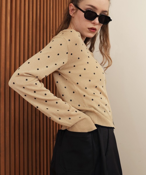 Mili affinity（ミリアフィニティー）の「配色ドット柄カーディガン（ニット/セーター・レディース・ブラック系/ベージュ系/グレー系・FREE）」の21枚目の写真
