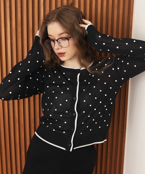 Mili affinity（ミリアフィニティー）の「配色ドット柄カーディガン（ニット/セーター・レディース・ブラック系/ベージュ系/グレー系・FREE）」の12枚目の写真