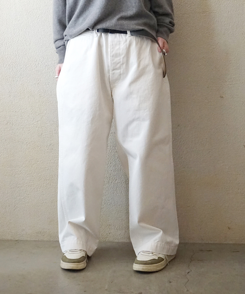 JOURNAL STANDARD LUXE（ジャーナルスタンダード　ラックス）の「《追加》ツイルスタンダードチノ（チノパンツ・レディース・ホワイト/ベージュ・SMALL/MEDIUM/LARGE）」の4枚目の写真