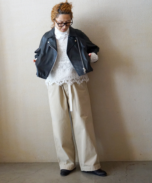 JOURNAL STANDARD LUXE（ジャーナルスタンダード　ラックス）の「《追加》ツイルスタンダードチノ（チノパンツ・レディース・ホワイト/ベージュ・SMALL/MEDIUM/LARGE）」の6枚目の写真