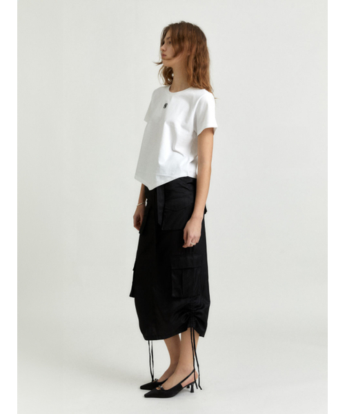 MUSEE（ミューゼ）の「LILY Side String Belted Satin Cargo Long Skirt_Black（スカート・レディース・その他・S/M）」の4枚目の写真