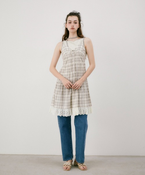 idem(イデム)の「cup in bi color slit tank top / カップインバイカラースリットタンクトップ(タンクトップ・レディース・ブルー/ライトグレー・FREE)」の20枚目の写真
