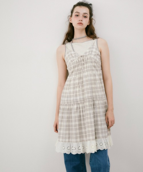 idem(イデム)の「cup in bi color slit tank top / カップインバイカラースリットタンクトップ(タンクトップ・レディース・ブルー/ライトグレー・FREE)」の19枚目の写真