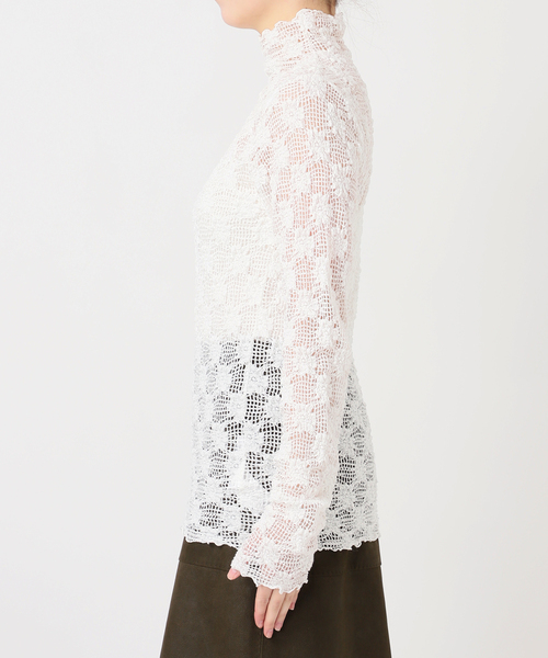 IENA LA BOUCLE(イエナラブークル)の「IENA LA BOUCLE メッシュフラワーカットソー(Tシャツ/カットソー・レディース・ホワイト・FREE)」の17枚目の写真