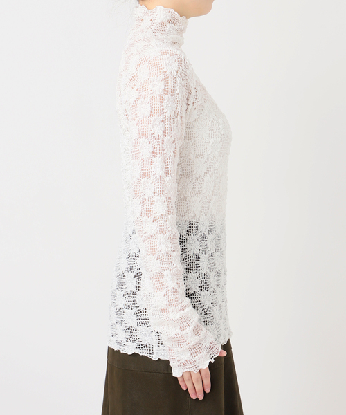 IENA LA BOUCLE(イエナラブークル)の「IENA LA BOUCLE メッシュフラワーカットソー(Tシャツ/カットソー・レディース・ホワイト・FREE)」の2枚目の写真