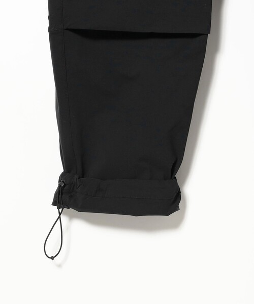 NIKE(ナイキ)の「NIKE / Tech Woven Jogger Pants(スウェットパンツ・メンズ・ブラック・SMALL/MEDIUM/LARGE/X-LARGE)」の4枚目の写真