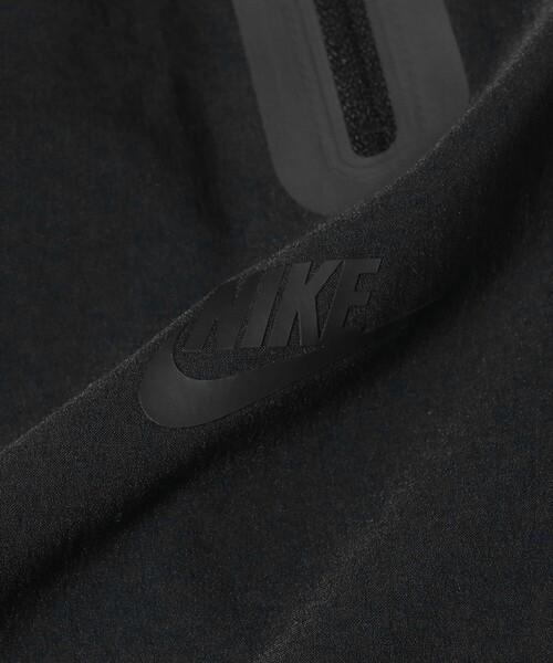 NIKE(ナイキ)の「NIKE / Tech Woven Jogger Pants(スウェットパンツ・メンズ・ブラック・SMALL/MEDIUM/LARGE/X-LARGE)」の7枚目の写真