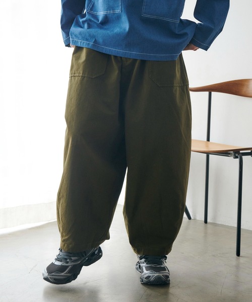 MAISON CLUB(メゾンクラブ)の「【MAISON CLUB】Balloon Fatigue Pants(カーゴパンツ・メンズ・ホワイト/ネイビー/カーキ・S/M/L)」の14枚目の写真