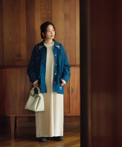 GLOBAL WORK(グローバルワーク)の「高山直子さんコラボ/パフショルダーサーマルカットワンピース/EiiS/577711(ワンピース・レディース・ホワイト系その他3/ブラック・LARGE/MEDIUM/SMALL/X-SMALL)」の3枚目の写真