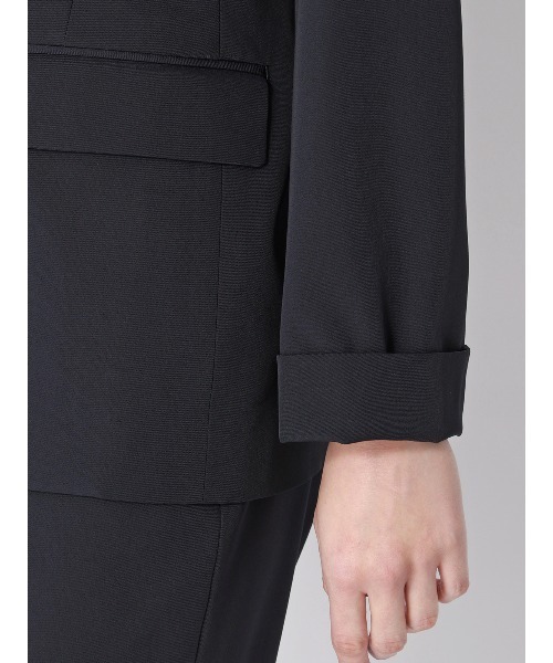 SUIT SQUARE（スーツスクエア）の「ジャケット ウォッシャブル 2WAYストレッチ UVカット 消臭 ポリエステルツイル 無地（テーラードジャケット・レディース・ブラック/ネイビー・42(13号)/40(11号)/38(9号)/36(7号)）」の22枚目の写真