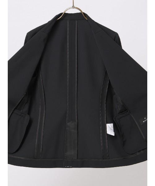 SUIT SQUARE（スーツスクエア）の「ジャケット ウォッシャブル 2WAYストレッチ UVカット 消臭 ポリエステルツイル 無地（テーラードジャケット・レディース・ブラック/ネイビー・42(13号)/40(11号)/38(9号)/36(7号)）」の13枚目の写真