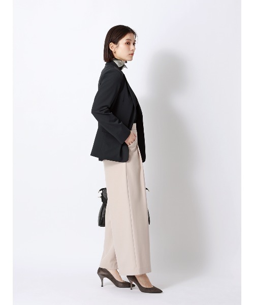 SUIT SQUARE（スーツスクエア）の「ジャケット ウォッシャブル 2WAYストレッチ UVカット 消臭 ポリエステルツイル 無地（テーラードジャケット・レディース・ブラック/ネイビー・42(13号)/40(11号)/38(9号)/36(7号)）」の4枚目の写真