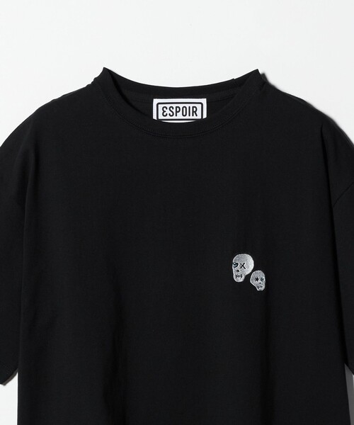 ESPOIR（エスポワール）の「＜ESPOIR＞Skull EMB Tシャツ（Tシャツ/カットソー・メンズ・ホワイト/ブラック・M/L/XL）」の4枚目の写真