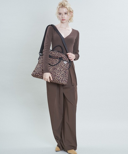 Drifter（ドリフター）の「WILLOUGHBY／ウィロビー（ショルダーバッグ・レディース・ドット/レオパード/ブラック/ゼブラ/ブラック系その他・FREE）」の7枚目の写真