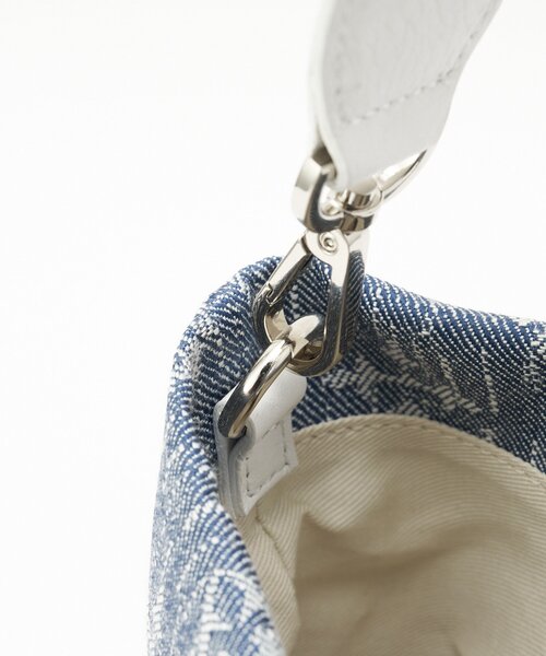 russet（ラシット）の「デニムジャガード2WAYワンショルダーバッグ（トートバッグ・レディース・インディゴブルー・FREE）」の10枚目の写真