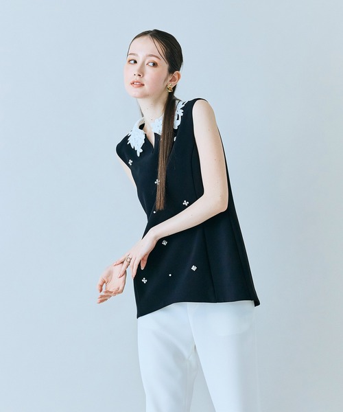Audie a Muses(オーディアミューズ)の「2WAYノースリーブブラウス(シャツ/ブラウス・レディース・ブラック/オフホワイト・38/42)」の19枚目の写真