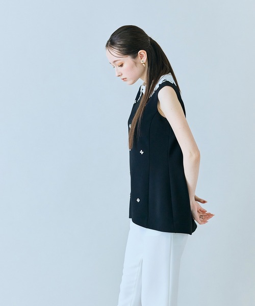 Audie a Muses(オーディアミューズ)の「2WAYノースリーブブラウス(シャツ/ブラウス・レディース・ブラック/オフホワイト・38/42)」の20枚目の写真