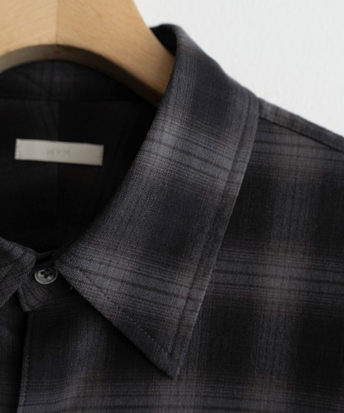 WYM LIDNM（ウィム バイ リドム）の「LOFTY DRAPE OMBRE CHECK SHIRT（シャツ/ブラウス・メンズ・アッシュブラウン/チャコール・S/M/L）」の18枚目の写真