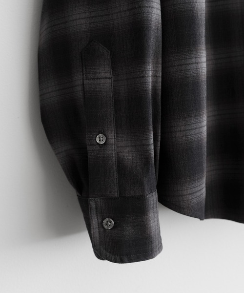WYM LIDNM（ウィム バイ リドム）の「LOFTY DRAPE OMBRE CHECK SHIRT（シャツ/ブラウス・メンズ・アッシュブラウン/チャコール・S/M/L）」の20枚目の写真