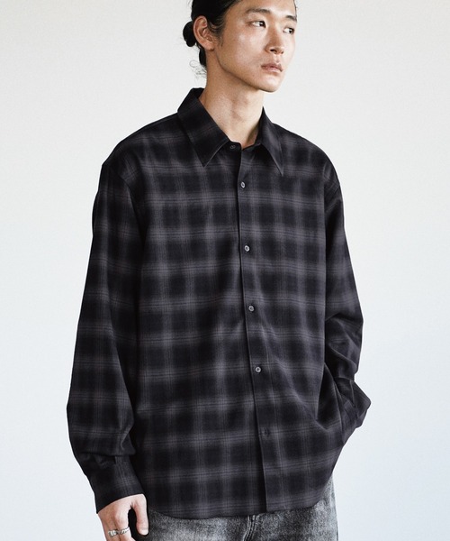 WYM LIDNM（ウィム バイ リドム）の「LOFTY DRAPE OMBRE CHECK SHIRT（シャツ/ブラウス・メンズ・アッシュブラウン/チャコール・S/M/L）」の5枚目の写真