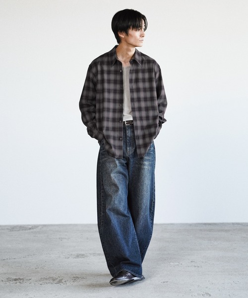 WYM LIDNM（ウィム バイ リドム）の「LOFTY DRAPE OMBRE CHECK SHIRT（シャツ/ブラウス・メンズ・アッシュブラウン/チャコール・S/M/L）」の10枚目の写真