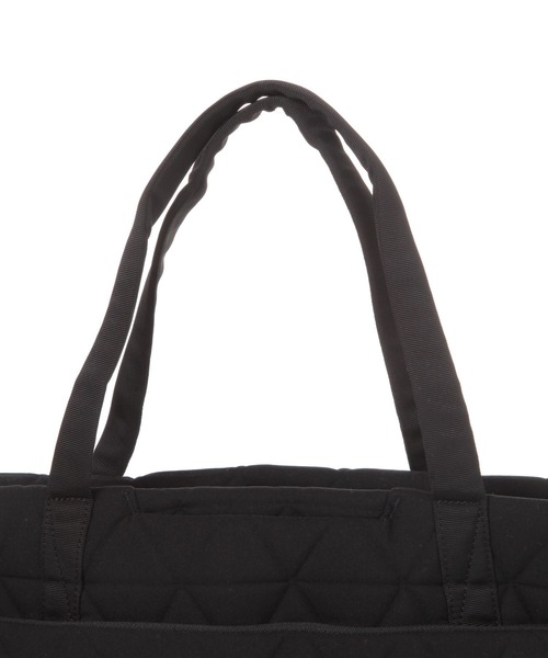 THE NORTH FACE(ザノースフェイス)の「【THE NORTH FACE(ザ・ノース・フェイス)】Geo face tote(PC・タブレットケース・レディース・アイボリー/ブラック・FREE)」の6枚目の写真