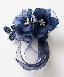 AIMER（エメ）の「2輪ビーズリーフ2WAYコサージュ（ブローチ/コサージュ）」