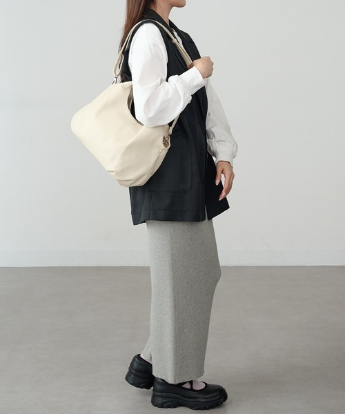 MAISON BREEZE（メゾンブリーズ）の「【MAISON BREEZE】コロンプチショルダー SNBD（ショルダーバッグ・レディース・ベージュ/ブラウン/シルバー/アイボリー/ブラック・FREE）」の17枚目の写真