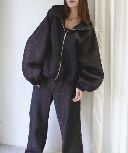 CORNERS（コーナーズ）の「シアーダンボールパーカー（パーカー・レディース・グレイッシュベージュ/ブラック/ホワイト・FREE）」の5枚目の写真