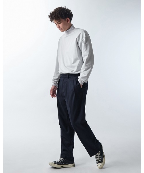 WAIPER.inc(ワイパーインク)の「WIVID SUVIN GIZA Hi-Neck Urake Sweater(スウェット・メンズ・ブラック/ライトグレー・2/1/3)」の8枚目の写真