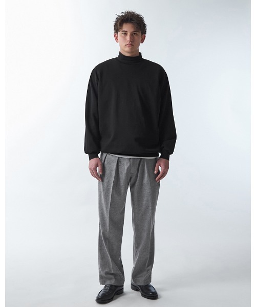 WAIPER.inc(ワイパーインク)の「WIVID SUVIN GIZA Hi-Neck Urake Sweater(スウェット・メンズ・ブラック/ライトグレー・2/1/3)」の10枚目の写真
