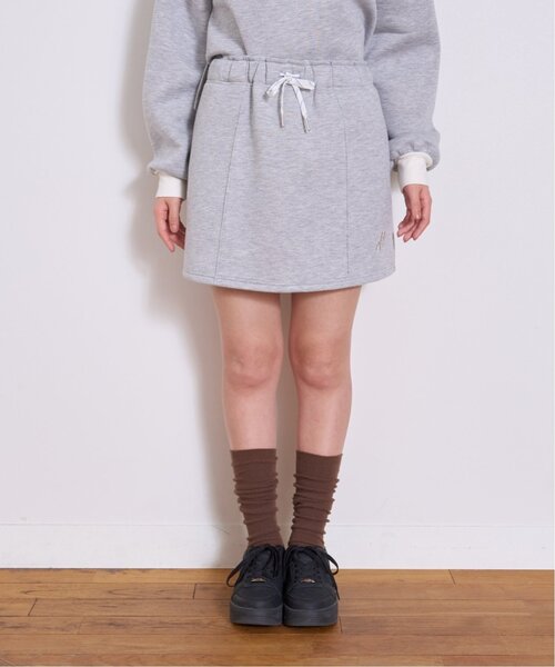 LOVETOXIC(ラブトキシック)の「【ふわカル/セット可】ダンボールミニスカート(スカート・キッズ・アイボリー/サックスブルー/ブラック/グレー・L:160cm/S:140cm/M:150cm/130cm)」の1枚目の写真