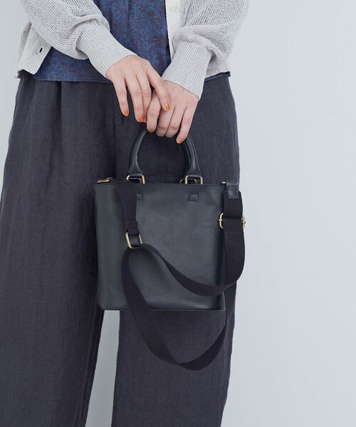 ADIEU TRISTESSE（アデュートリステス）の「ボンネルショルダー付レザーバッグ（ショルダーバッグ・レディース・ブラック/ダークブラウン・FREE）」の8枚目の写真